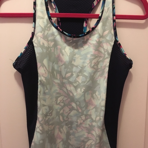 Champion Work-out top EUC! - Picture 8 of 9